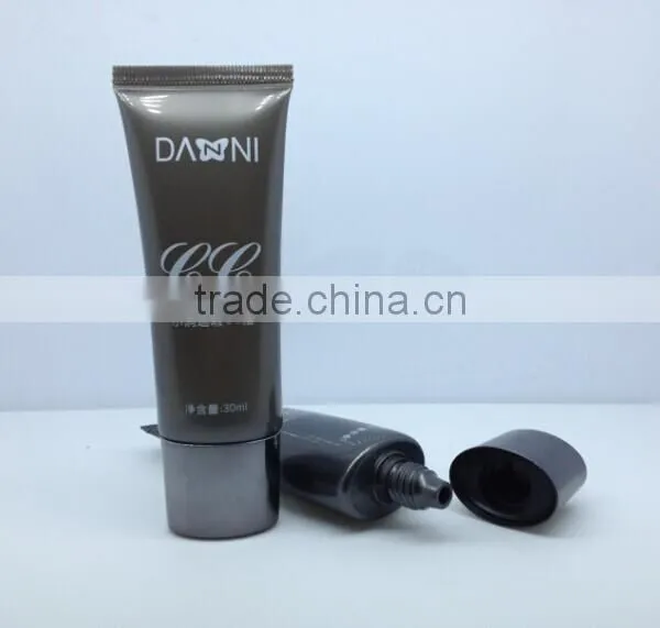 cosmetic oval tube packaging for makeup sets CC cream