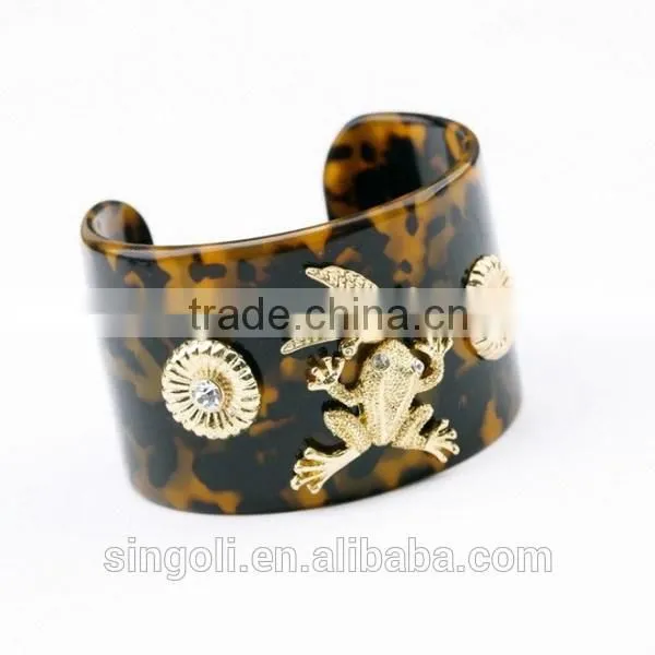 Baroque style bracelet inlay drill fluore bright color mixed bird frog flower bracelet personalized bracelet grotesque jewelry
