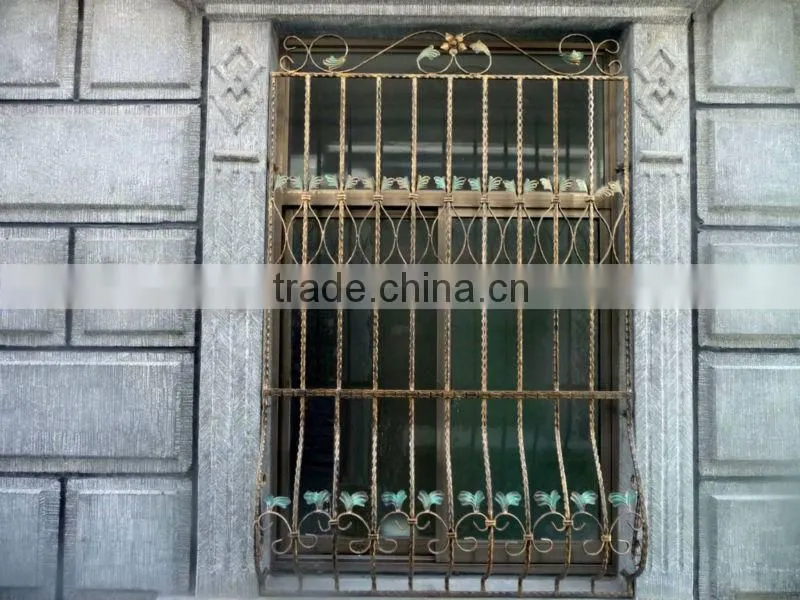 2015 Top-selling wrought iron window fence netting