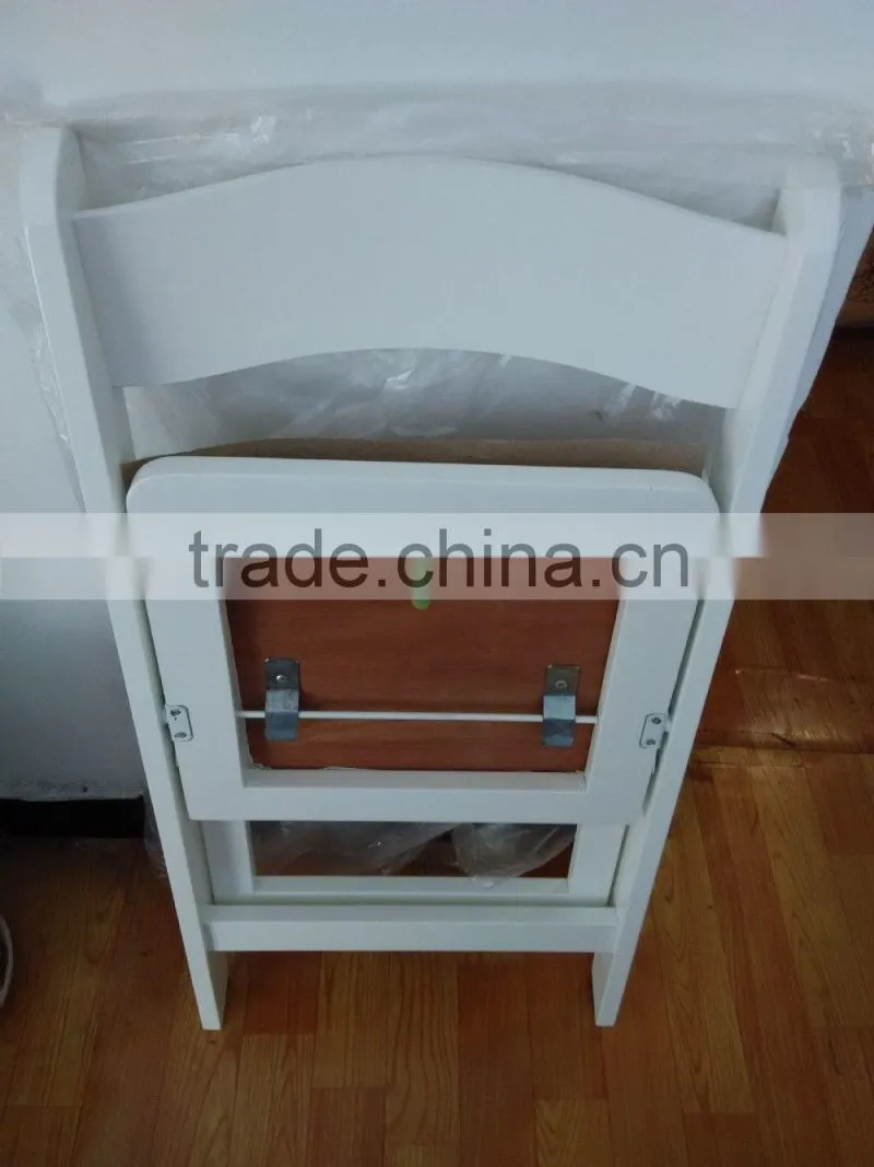 Wholesale Antique Wood White Folded Wedding Chair