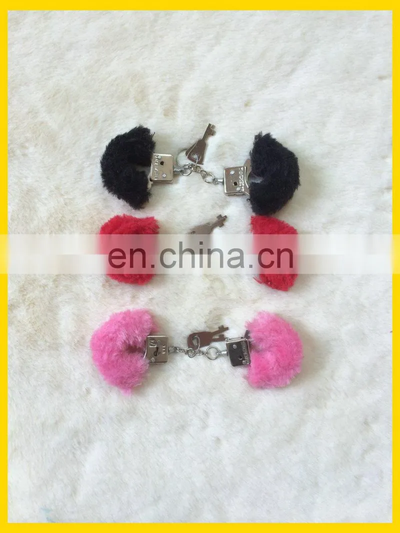promotional mini handcuff keychain wedding gift