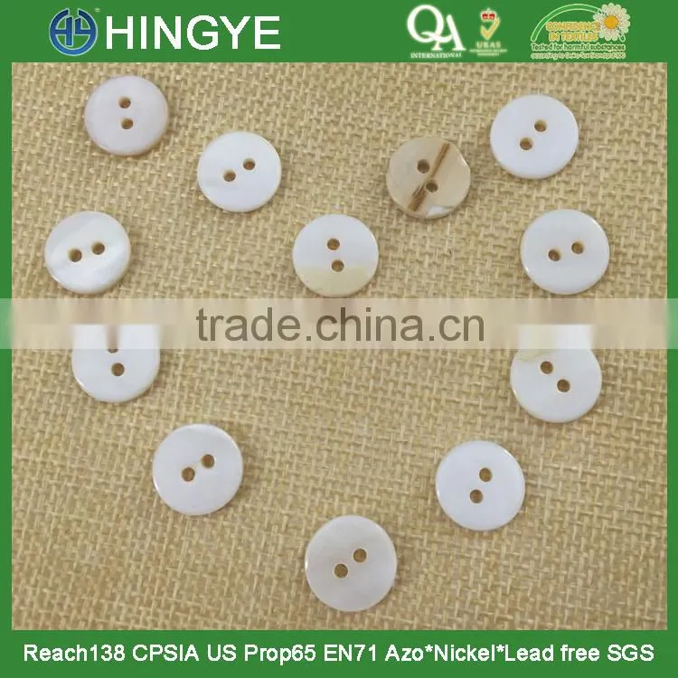 Wholesale high quality two holes natural river shell buttons for clothing SH-001