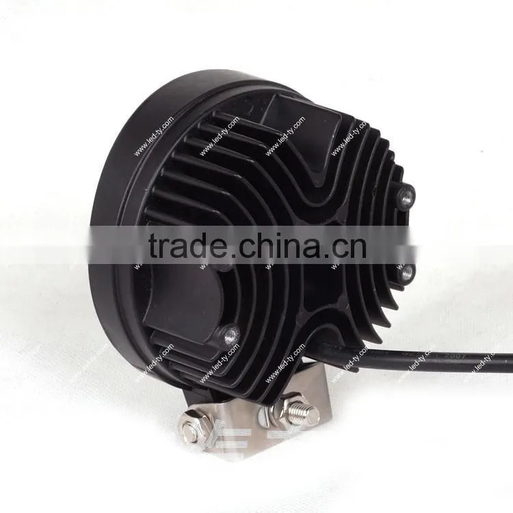 4X4 27W LED WORK LIGHT FOR DRIVING LAMP 4WD OFFROAD TRACTOR AUTO LAMP