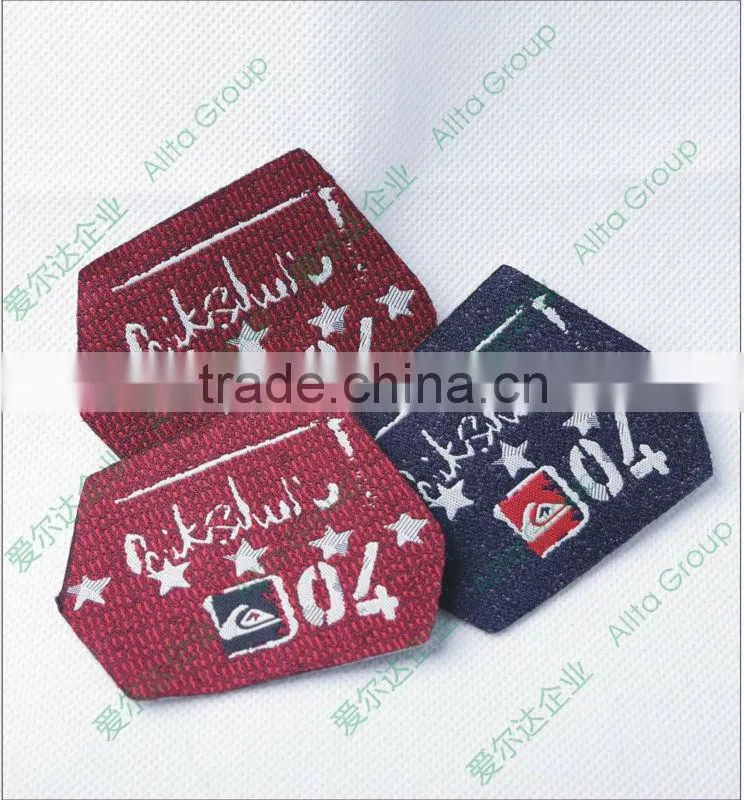 Wholesale factory direct price cheap custom embroidery badge