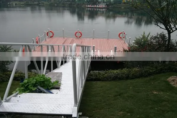Aluminum mot gangway