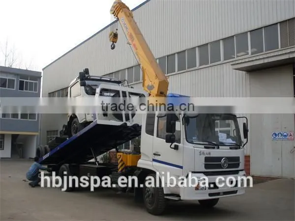 multifuctional DFAC dongfeng 4ton tow truck mounted crane for sale