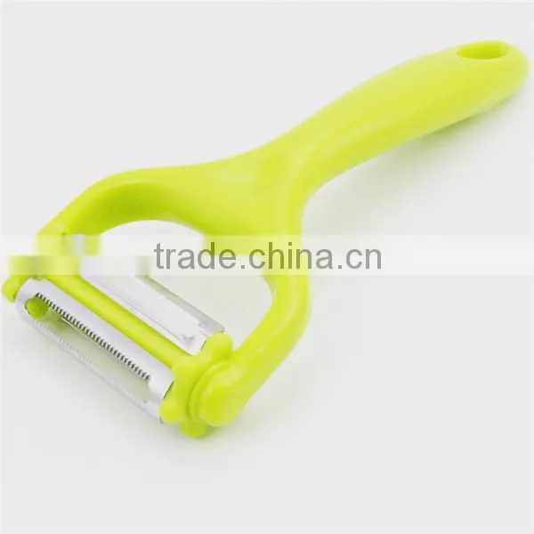 Different types of cucumber peeler