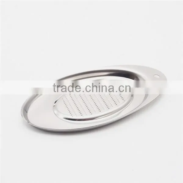 Sharp blade multifuntional nutmeg ginger garlic grater spoon