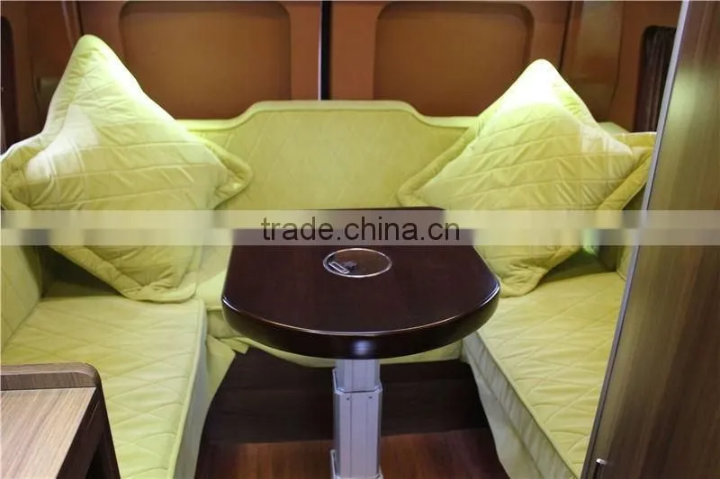 IVECO brand QX5048XLJ hot-selling recreational vehicle, travel camper