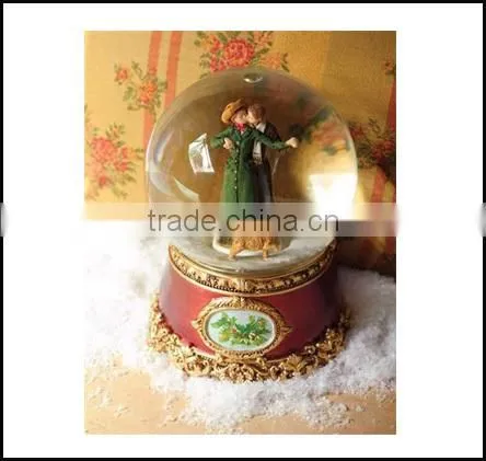 Custom Hot 100'' Couple Snow Globe New Product