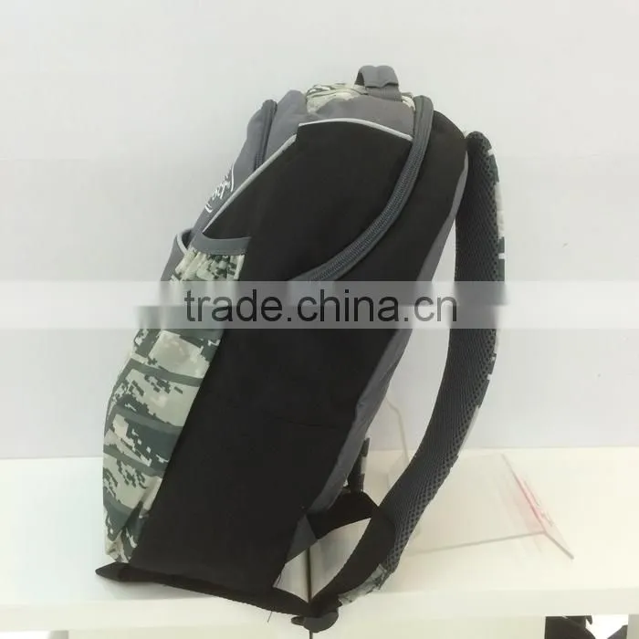 New Polyester Backpack Fashion Camouflage backpack