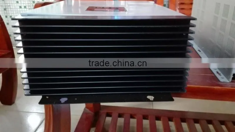 hybrid solar inverter 3kva 24v 230v built in mppt solar controller