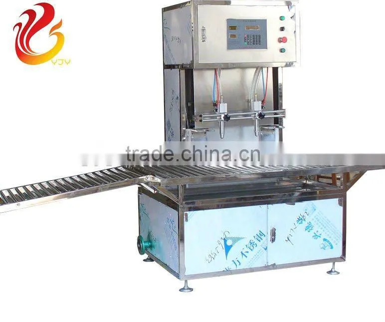 Semi-automatic lubricant oil filling machine