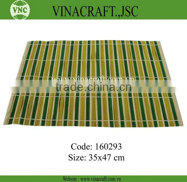 Round bamboo table mats