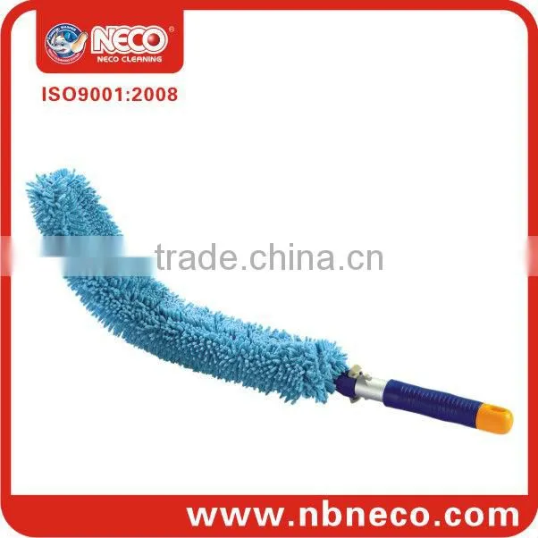 Flexible chenille duster
