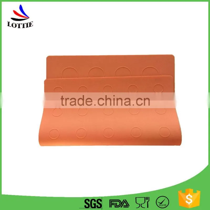 Hot selling Food grade green heat insulated Anti-skid silicone coasters from china
