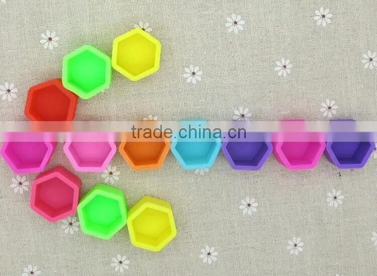 China market fancy design whell lugs nut cover hob screw cover,wheel nut protective cap
