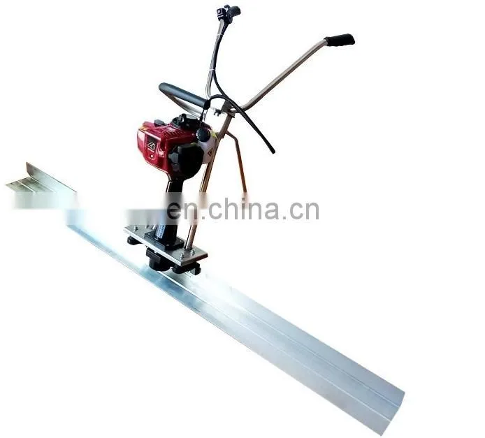 Vibrating ruler using on concrete floor for vibrated concrete