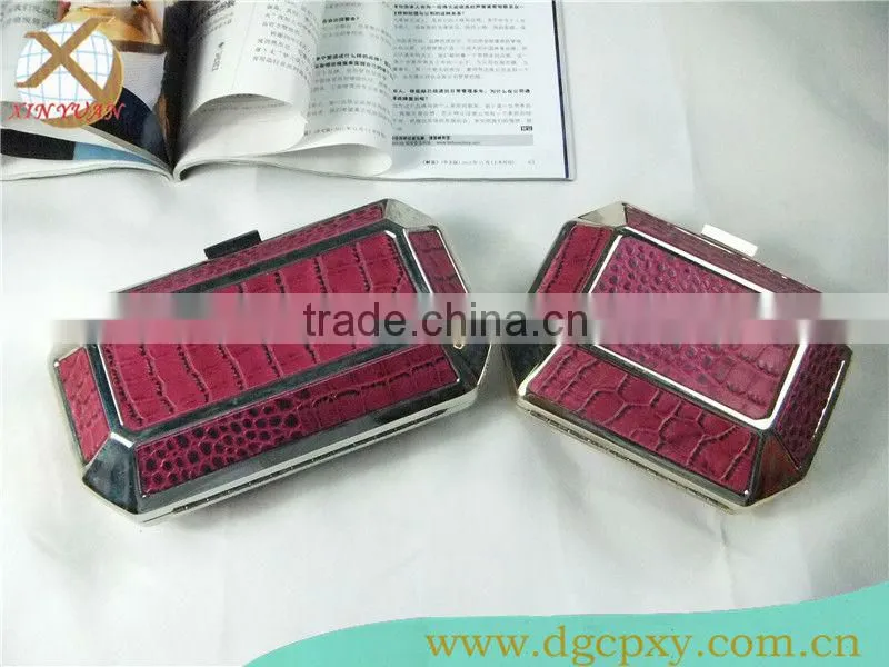 snake leathe octagon metal minaudiere clutch box with chian handle