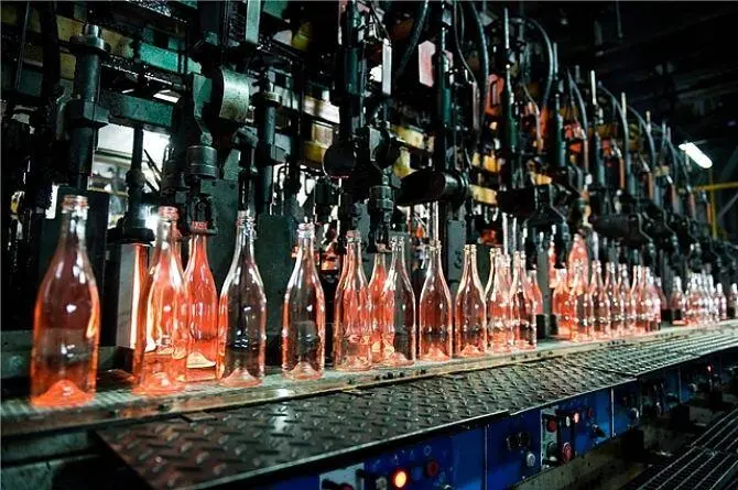 Zhengshun (Yuncheng) Glass Products Co., LTD company overview - view 2