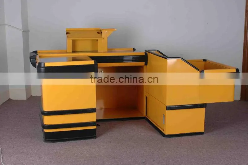 Supermarket checkout counter with convery belt for money desk in Mall