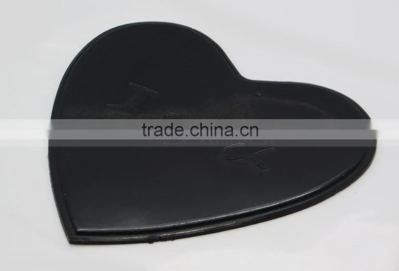 Black Color, Magic PU Gel Material Heart Shape Sticky Pad
