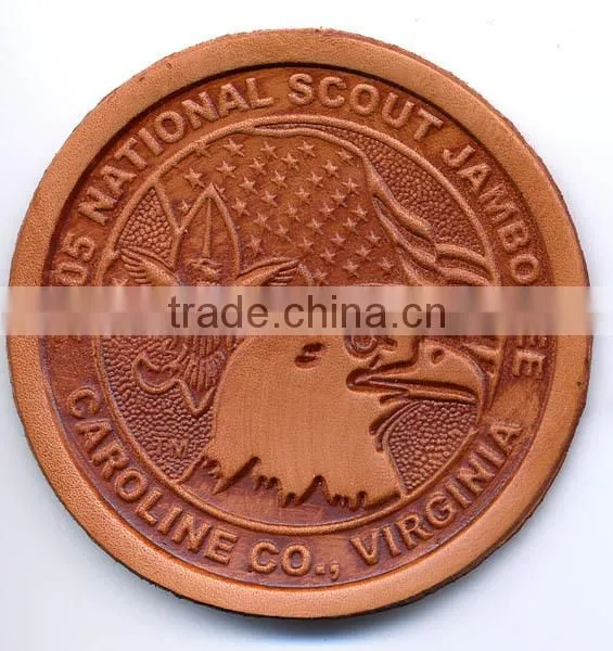 Custom debossed ,embossed round brown leather patch for jeans