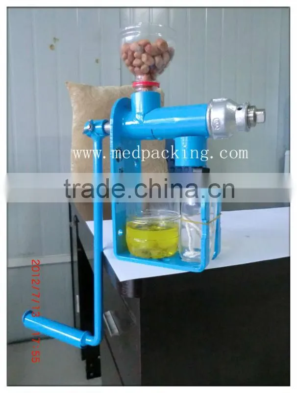 Hand operate oil press
