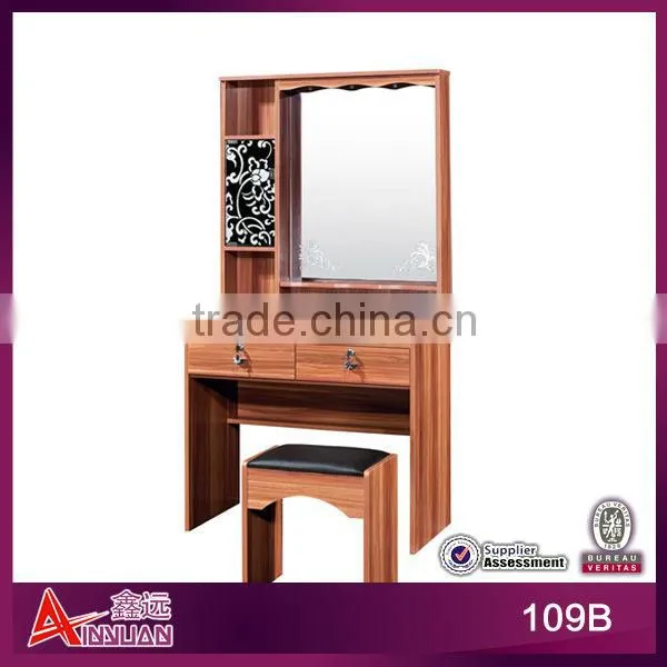 dressing table mirror