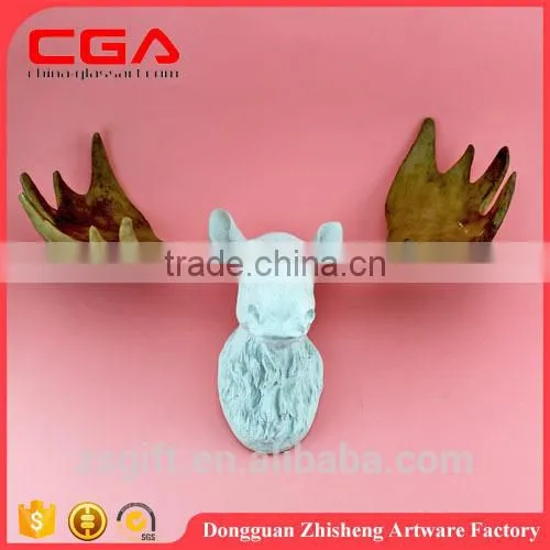 Unique polyresin crafts, handmade polyresin figurines for home decorations.