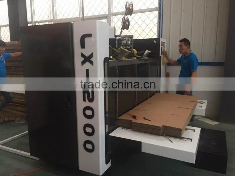 Semi-automatic Folder and stitching stapler machine cartan box