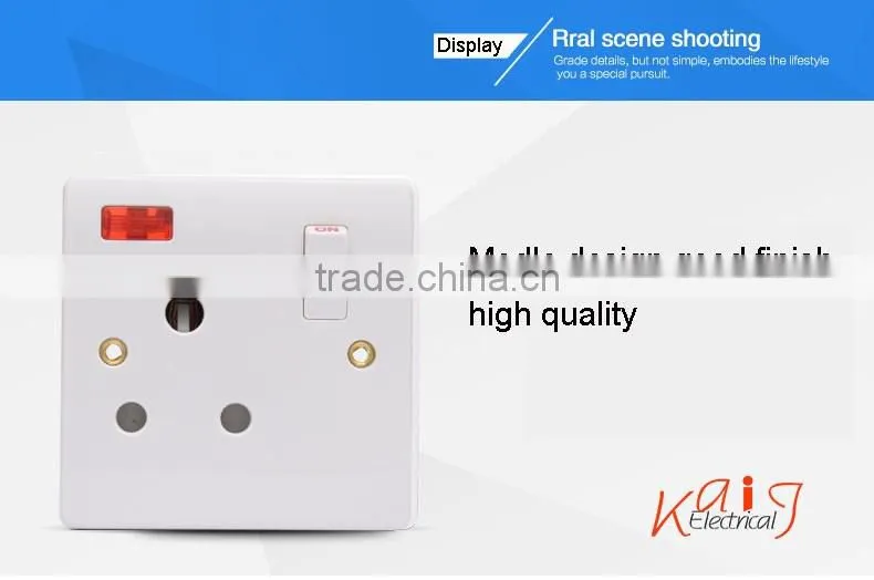 Hot Sale Round Pin Electrical Switch Socket with Neon