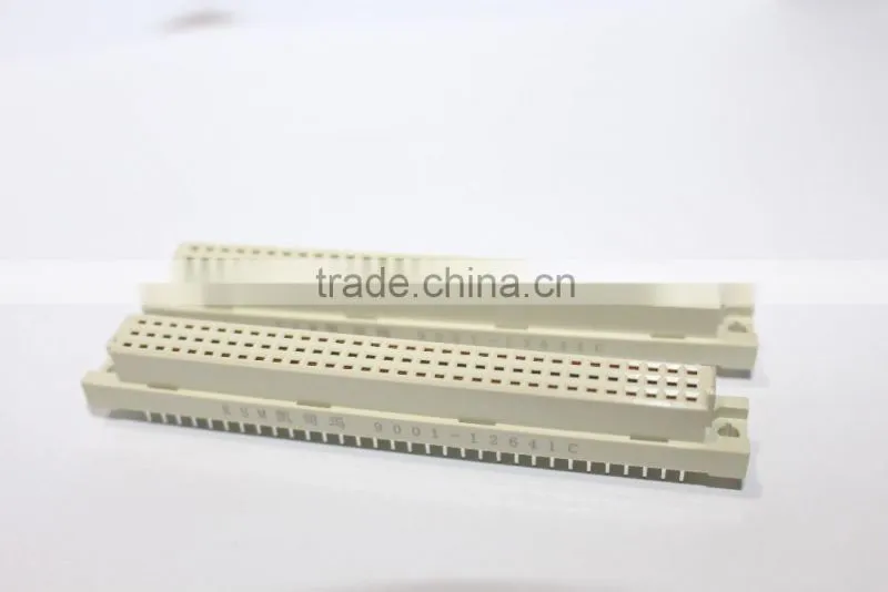 Eurocard connector female v/t 3 row 64 pin