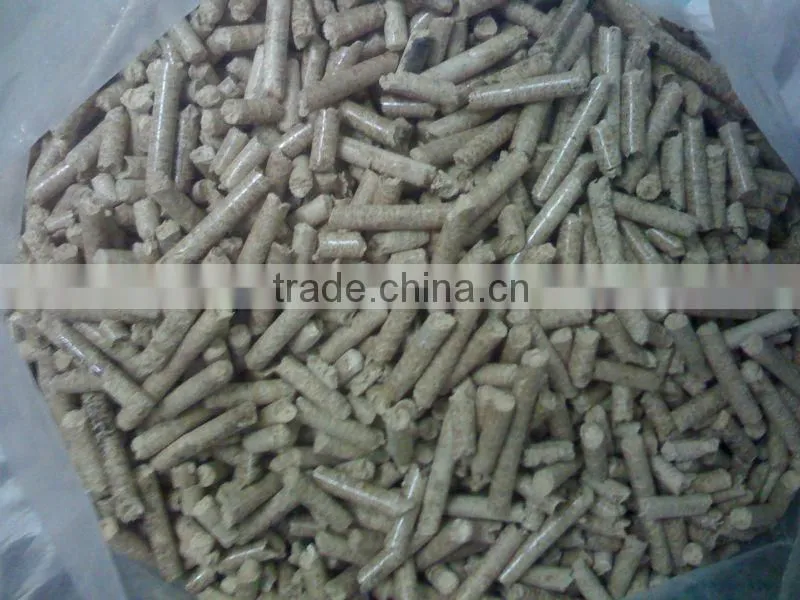 MIX PINE AND RUBBER WOOD PELLET DIA8MM
