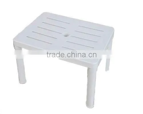 Plastic tea table