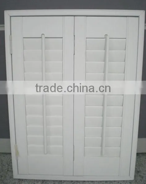 plantation shutter