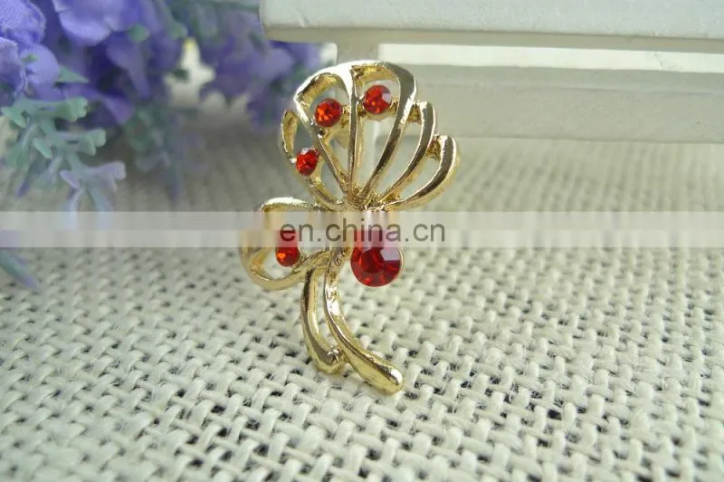 Cheap wholesale rhinestones brooch for wedding invitations