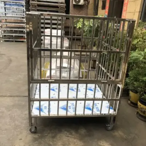 Current Trends in Warehouse Automation and Manual Transport.png
