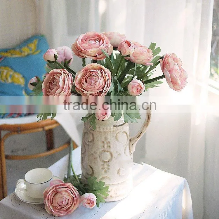 Aestheticism in Europe and the lotus High-end simulation flower European fake flowers home table decoration
