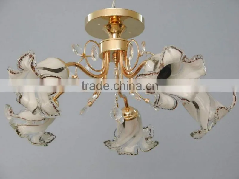 Luxury Golden Retro Vintage Home Decor Lily Flower Chandelier with China Export Factory