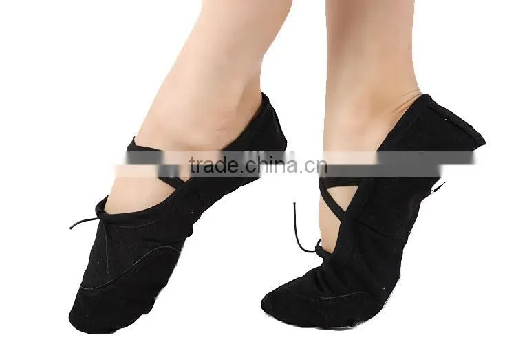 Comfy and Soft Cheap Canvas Shoes in Different Sizes