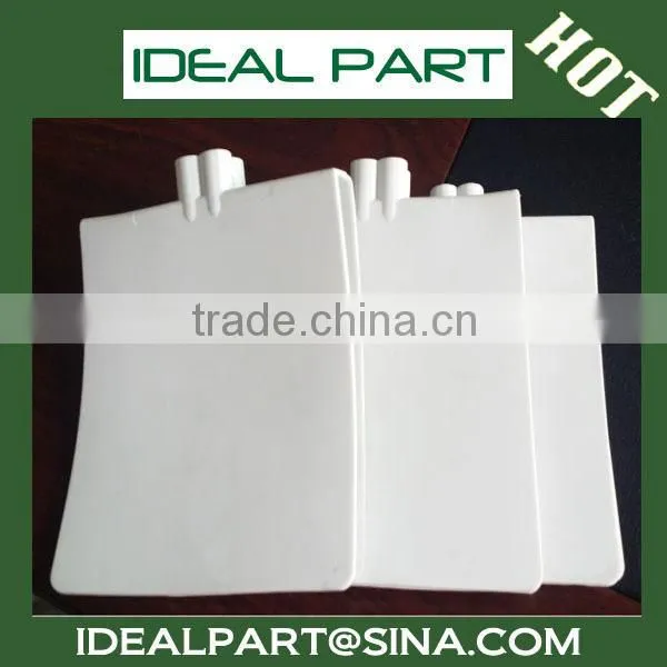 Plastic bottle carrier basket with 6 holders