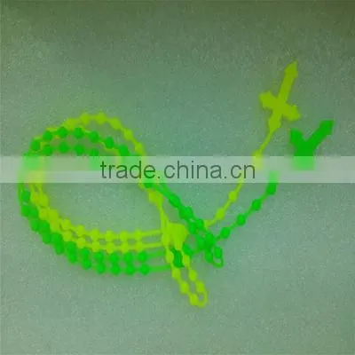 Hot sales charming new style giveaway promotional colorful bead silicone necklace,silicone baby teething necklace wholesale
