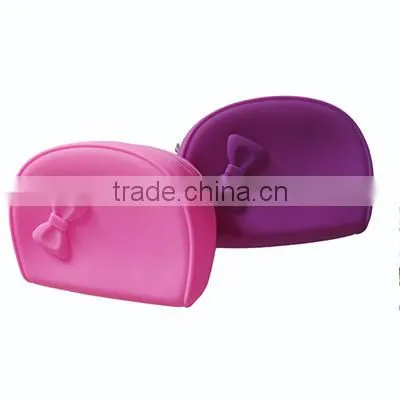 2014 cheap promotion heart and hand silicone bag