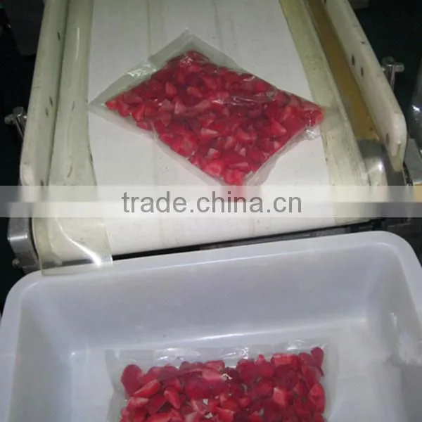 Hot Selling Bulk Frozen Strawberries 2015 New Season Fresh Strawberry Dices