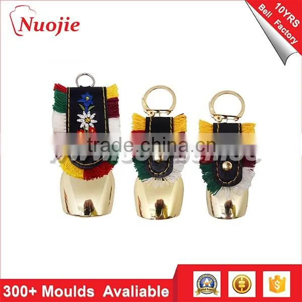 Promotional custom metal bear bell keychain for hiking