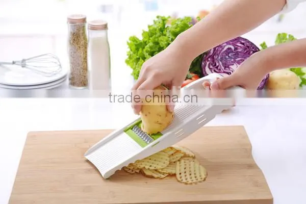 2016 New Kitchen Rectangle Grater/Slicer/Cutter/Shred with Five Blades