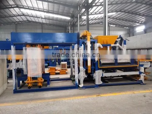 QT4-15 videos of working of concrete brick machines