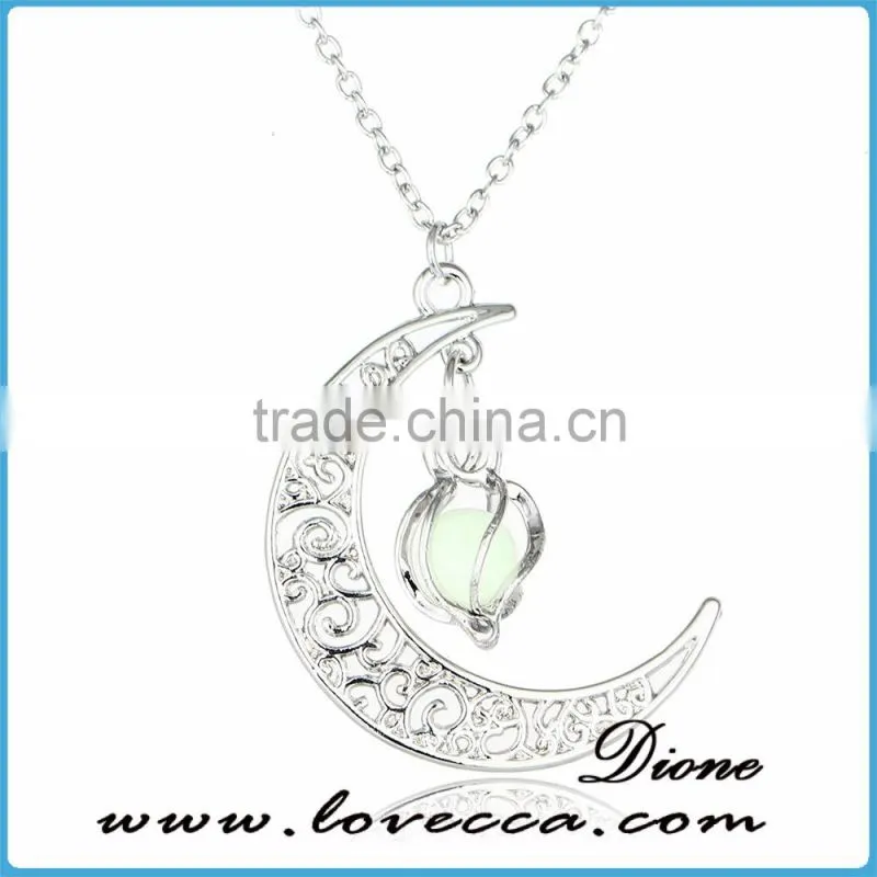 Moon yellow green luminous pendant necklace glow in the dark glowing neckalce