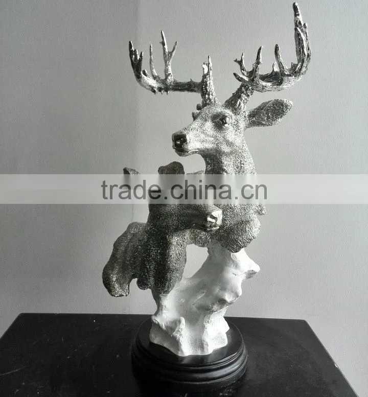 Resin Christmas reindeer decoration figurine